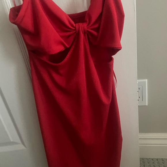 Red summer dress - Picture 1 of 2